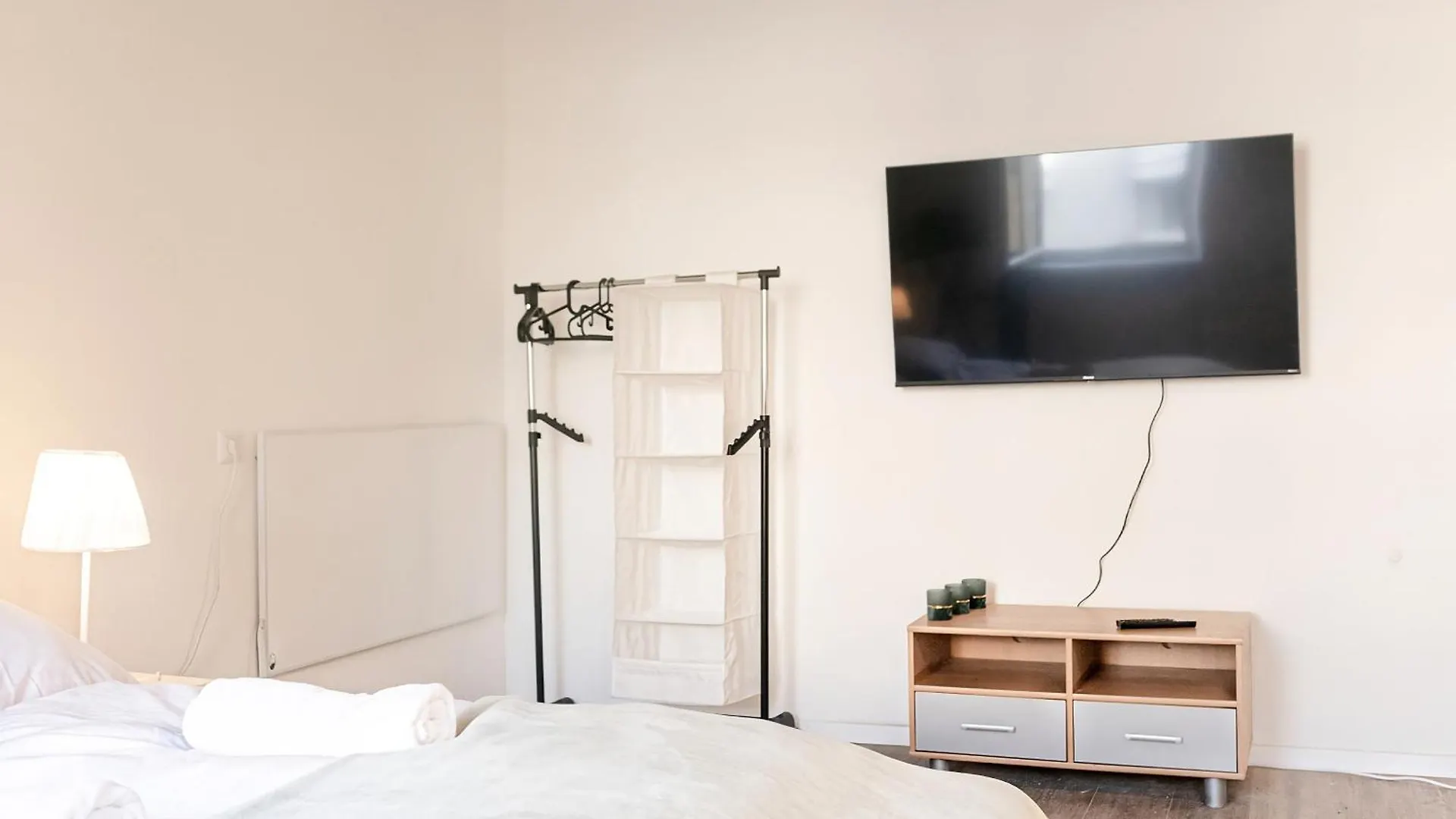 Private Rooms In Shared Apt At Central Location For Longstays Vienna